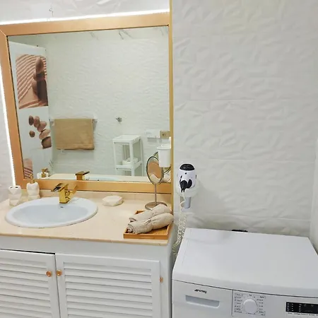 Golden Paradise, Excelentes Vistas, Piscina Climatizada, Fast Wifi, Albatros Park 公寓