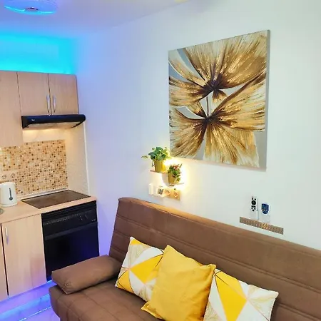 公寓 Golden Paradise, Excelentes Vistas, Piscina Climatizada, Fast Wifi, Albatros Park *