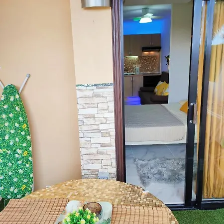 Golden Paradise, Excelentes Vistas, Piscina Climatizada, Fast Wifi, Albatros Park Apartmán San Miguel de Abona